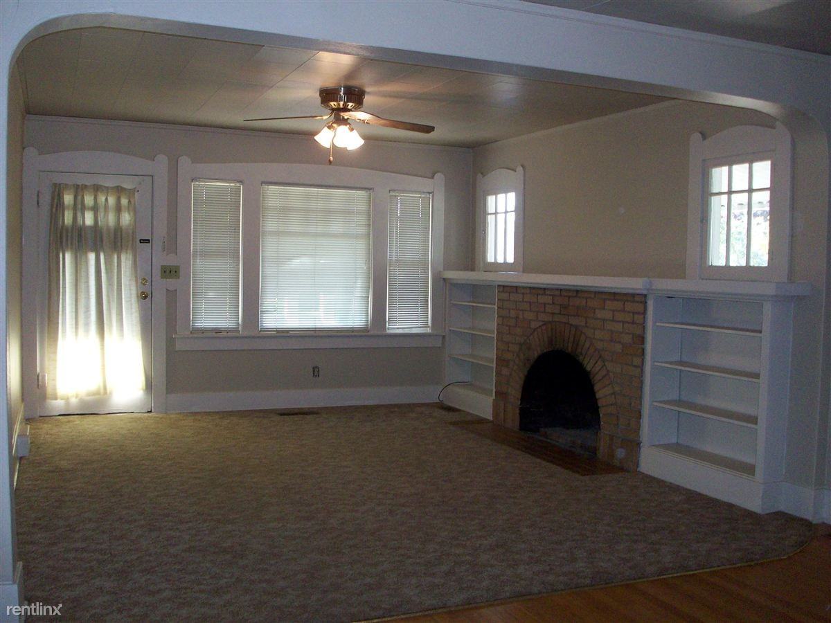 1745 Olive St - Photo 2 of 11