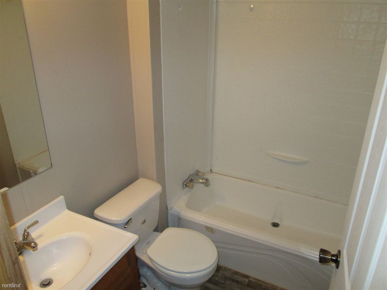 917 Laporte St - Photo 3 of 13
