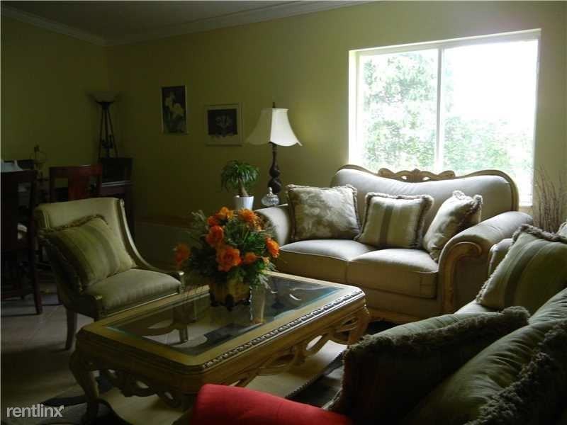 2350 SW 102nd Ave - Photo 3 of 16