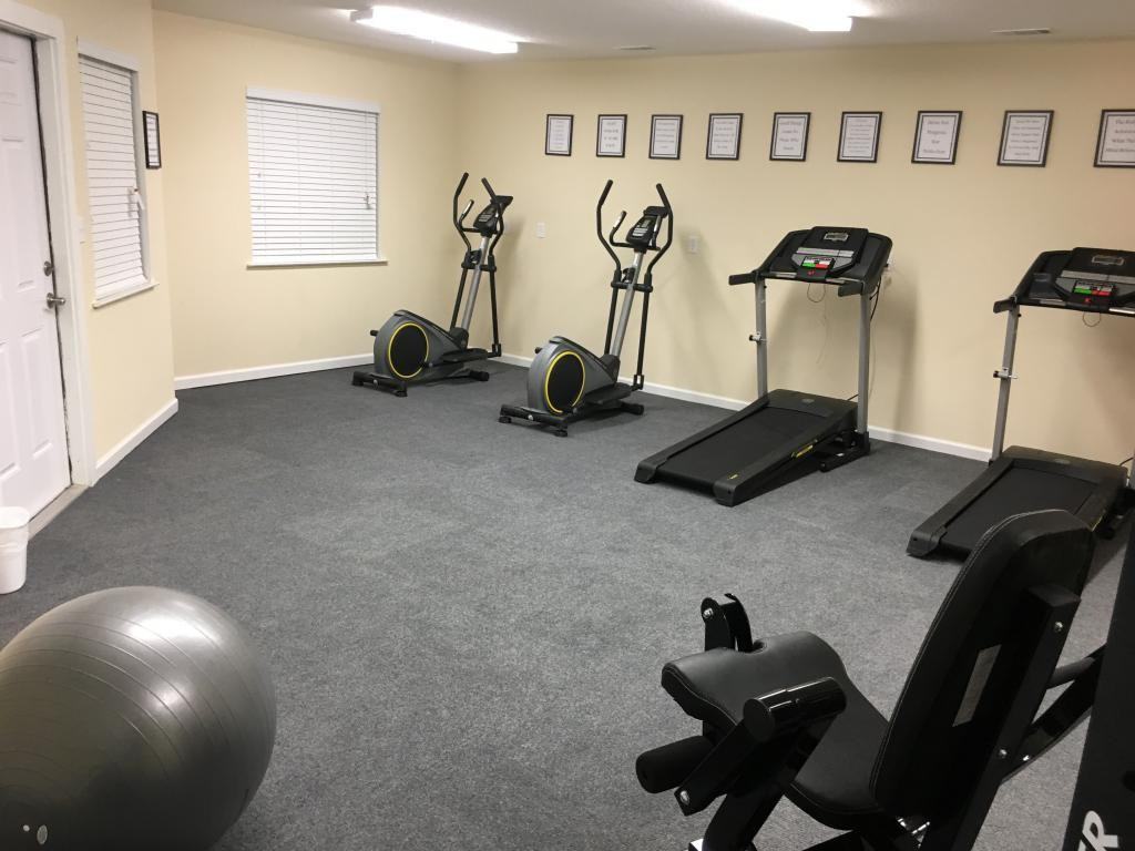 Treetop Apartments - Photo 3 of 12