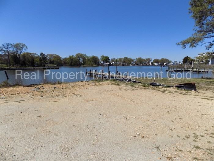 16091 Cobb Island Rd - Photo 2 of 20