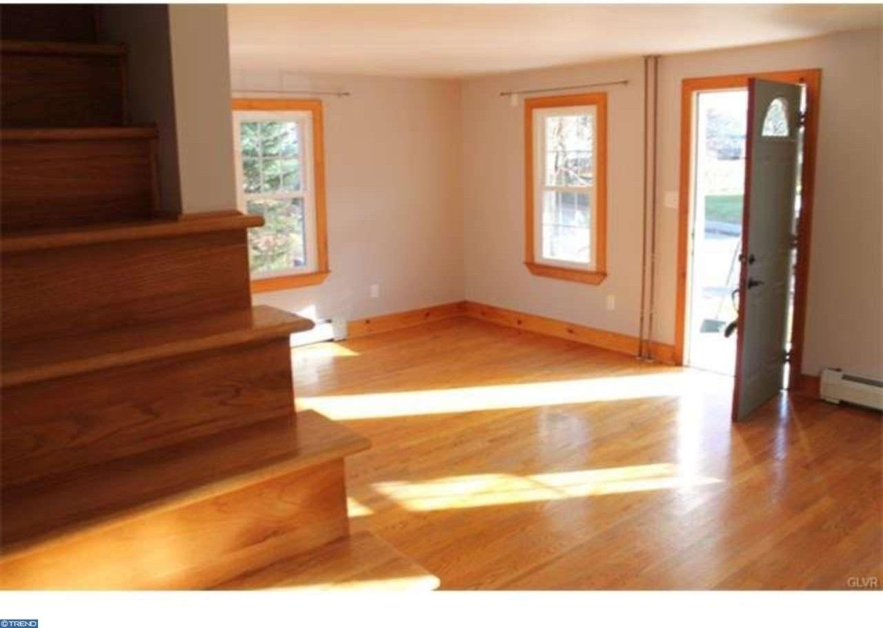 521 Fairview St - Photo 3 of 25