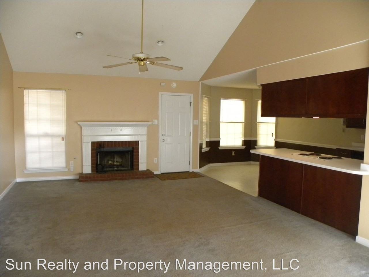 8118 Sylvan Way - Photo 3 of 18