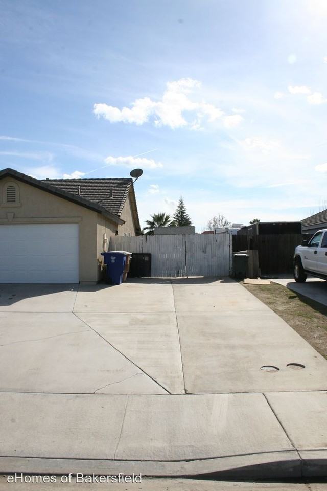 3709 Windflower Ave - Photo 2 of 33