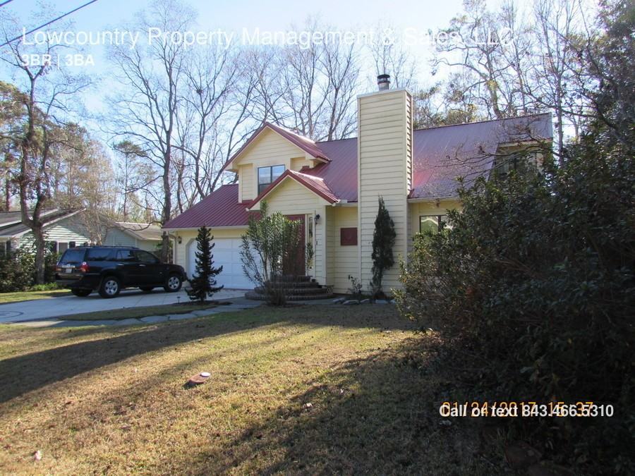 1523 Kentwood Cir - Photo 2 of 23