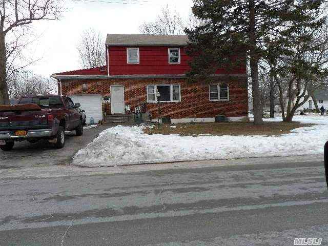 182 W 2nd St - Photo 3 of 3