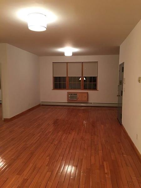 91 Hudson Ave #2 - Photo 2 of 8