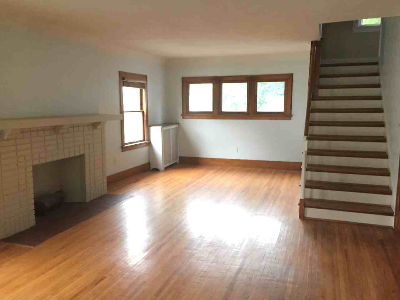 1631 Circular Rd - Photo 3 of 16