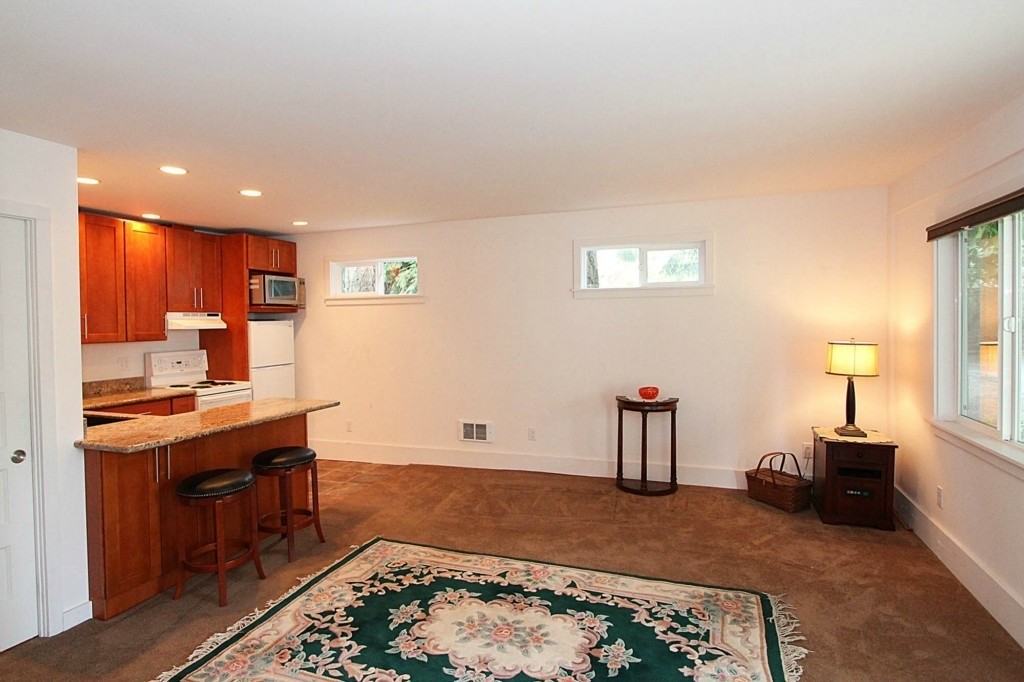 16401 Vashon Hwy SW - Photo 3 of 5