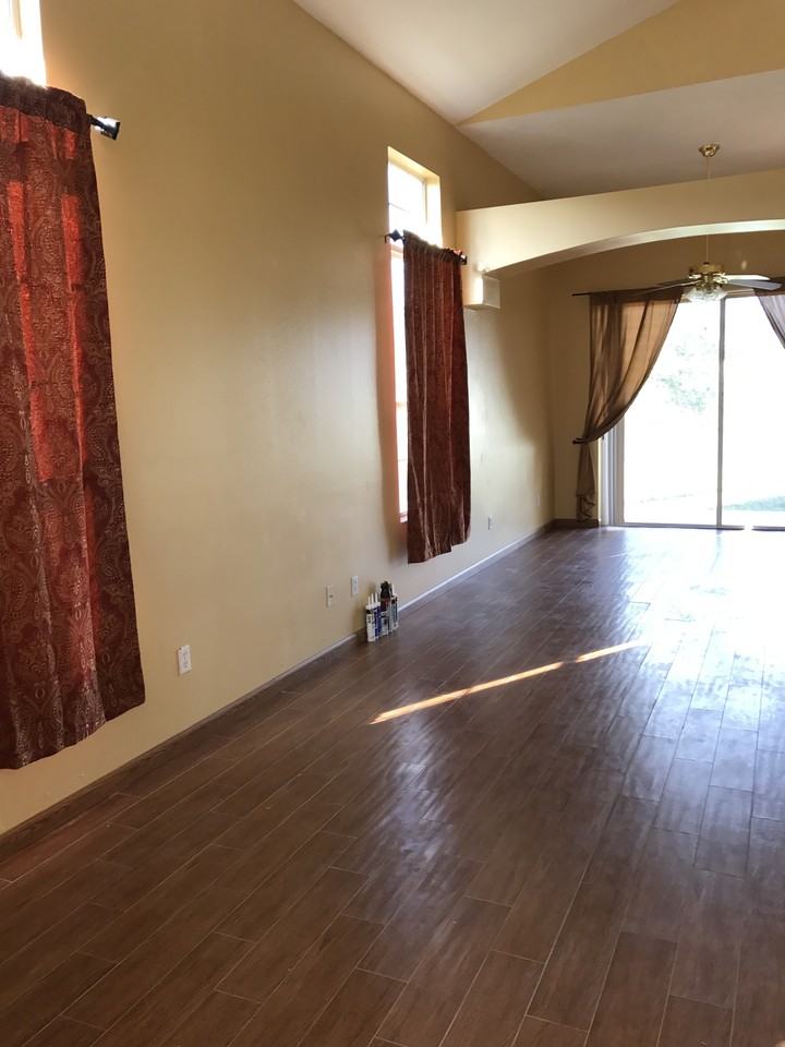 1707 Destino Ct - Photo 2 of 14