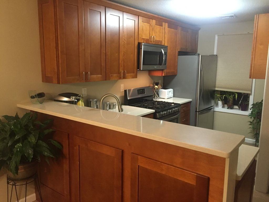 104 Copper Beech Dr - Photo 2 of 6