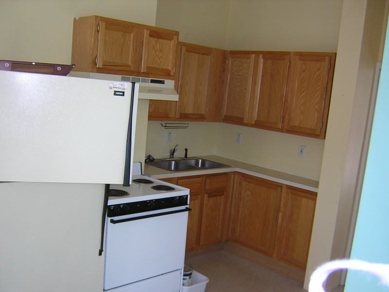 207 Coyle St #1 - Photo 3 of 4