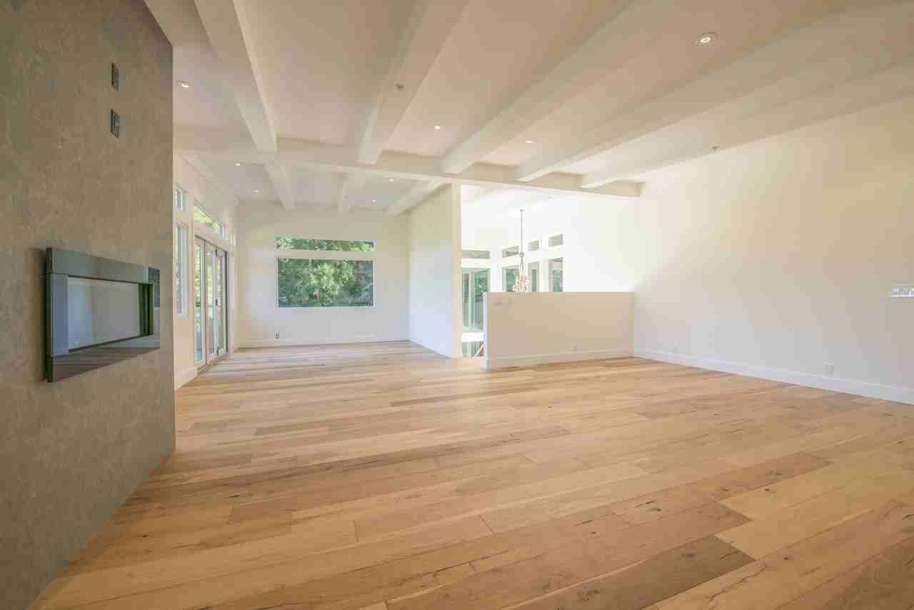 344 Laurel Way - Photo 3 of 17