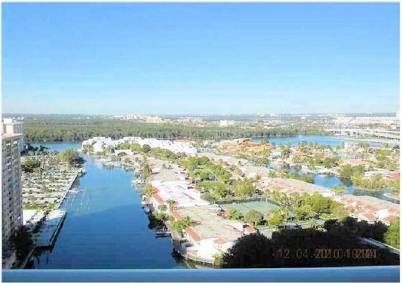 16002 Collins Ave - Photo 2 of 2