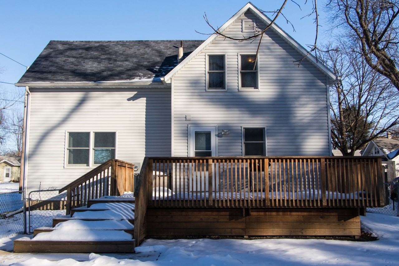 209 N Maple Ave - Photo 3 of 13