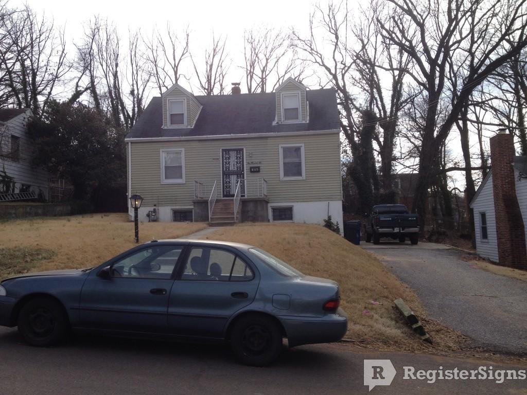 106 S Huron Dr - Photo 2 of 4