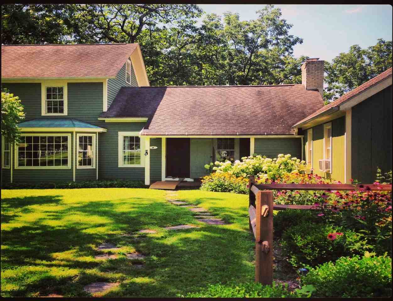 63 Carmel Hill Rd N - Photo 3 of 29