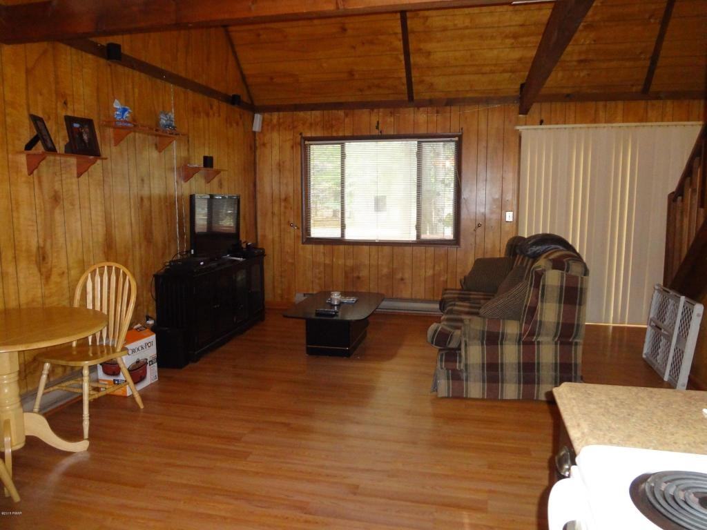 638-630 Red Cedar Rd - Photo 3 of 14