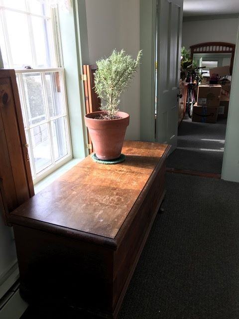 66 Squamscott Rd - Photo 3 of 6