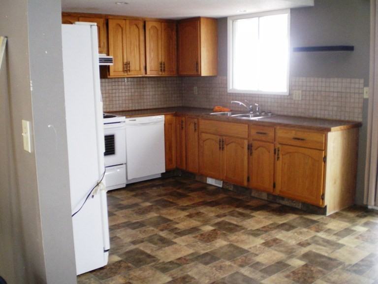 103 Oxford Rd W, basement - Photo 2 of 50