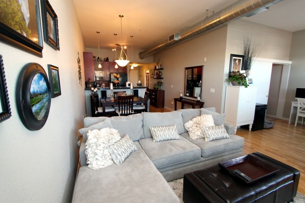 Highland Bridge Lofts - Photo 3 of 15