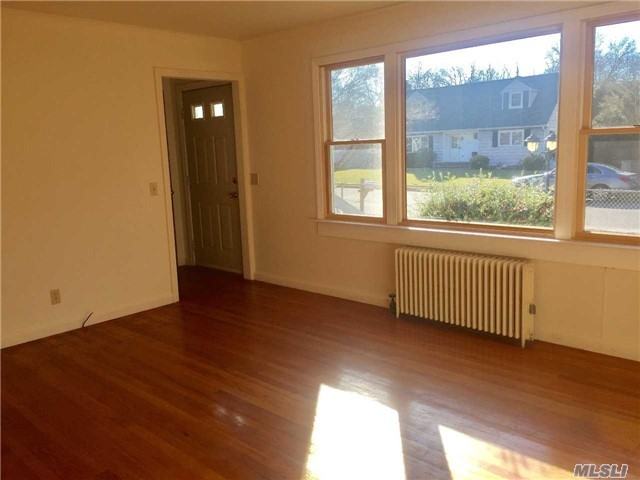 460 Harrison Ave - Photo 3 of 13