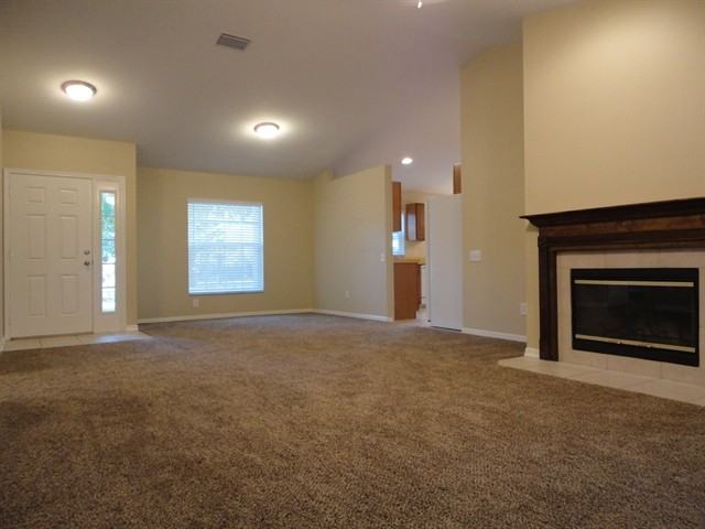 6606 Clair Shore Dr - Photo 3 of 12