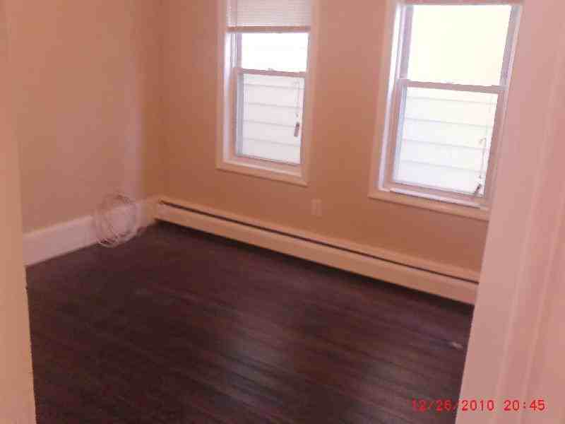 145 Addison St 1 - Photo 2 of 11