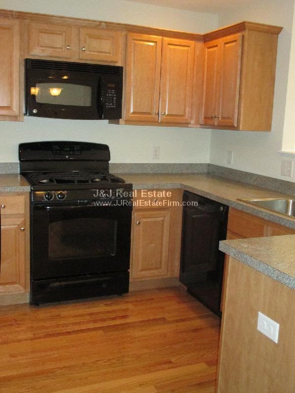 10 Juniper Cir - Photo 3 of 20
