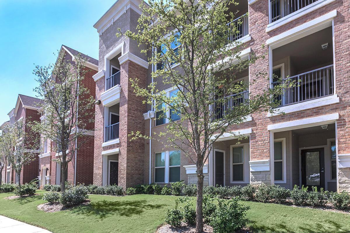 Apartments In Flower Mound Under 1000