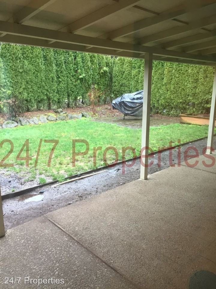 1769 Christy Ct - Photo 3 of 9