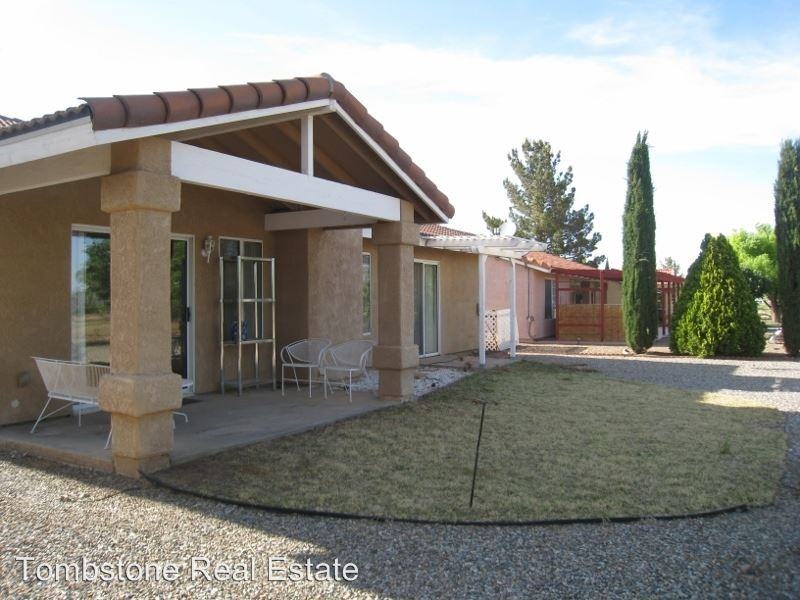 432 N Dale Rd - Photo 2 of 15