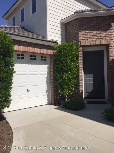 32173 Live Oak Dr - Photo 2 of 23