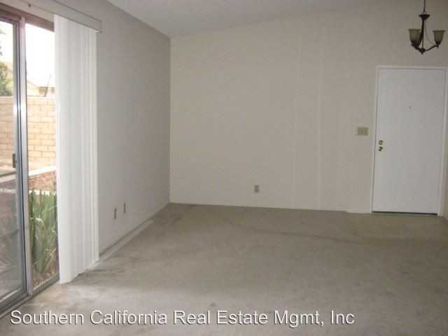 25584 Alicante Dr - Photo 2 of 15