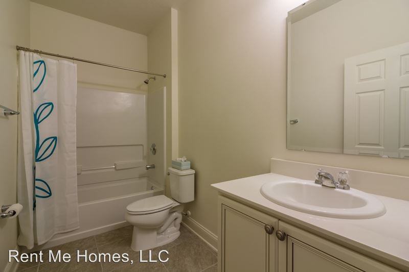 8 Abacus Ave - Photo 3 of 14