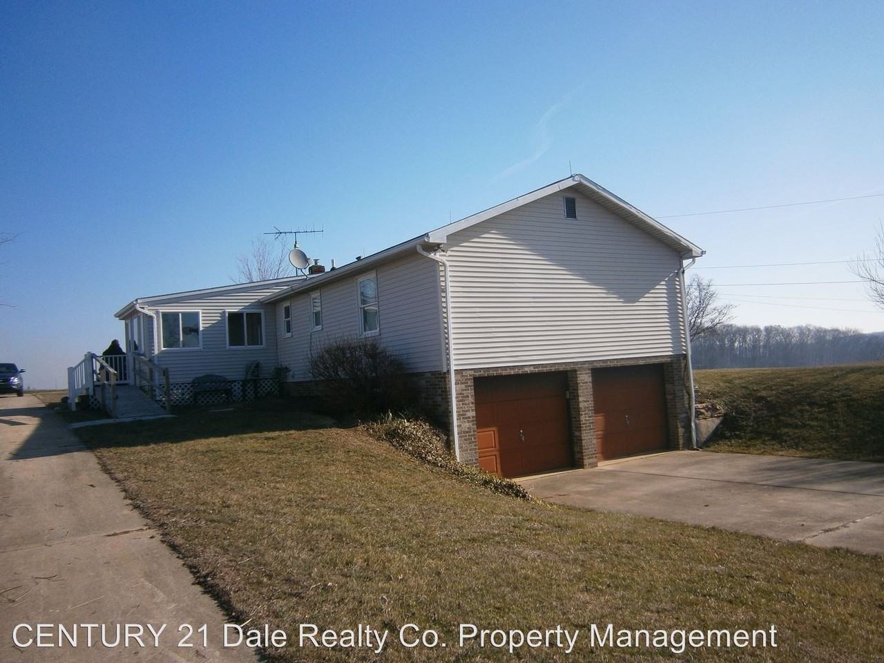 939 Bridgeton Rd - Photo 2 of 15