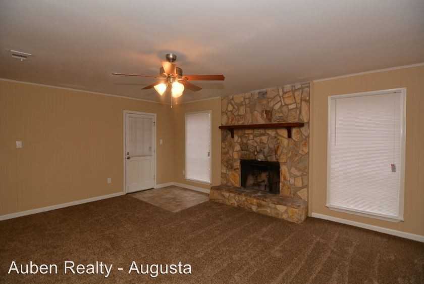 3711 Woodlake Rd - Photo 2 of 19