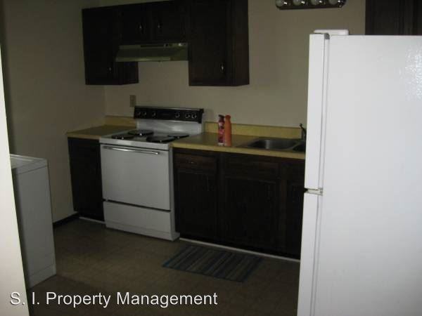 2-98 Silver Rd - Photo 2 of 8