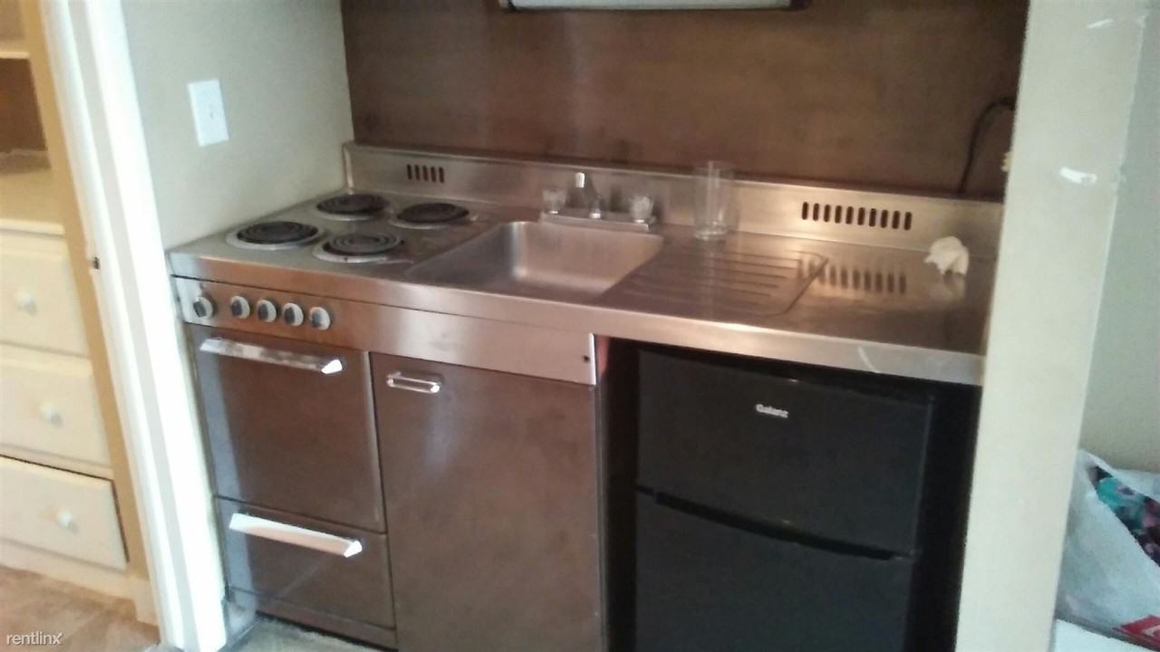 11 E Main St - Photo 3 of 5