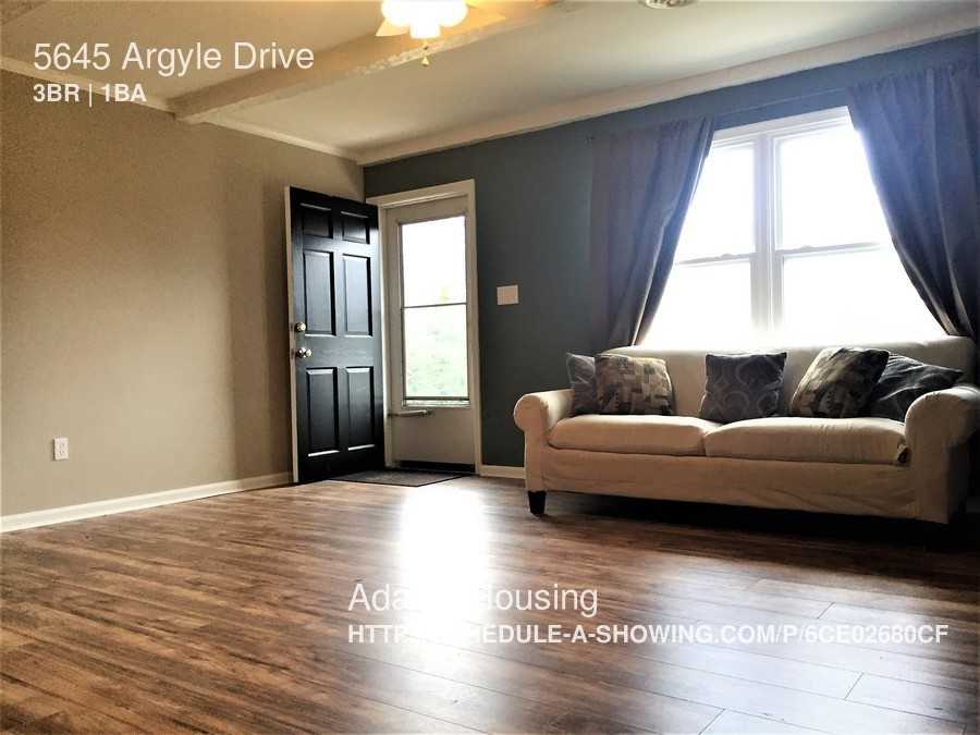 5645 Argyle Dr - Photo 3 of 12