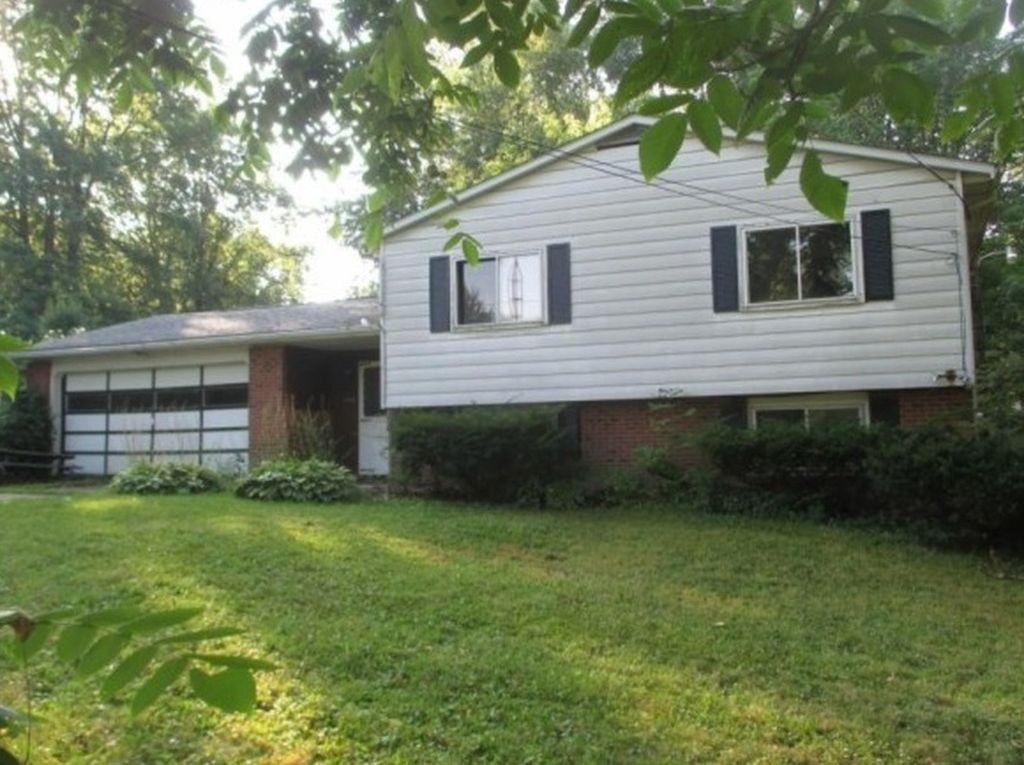 1508 W 17th St - Photo 2 of 24