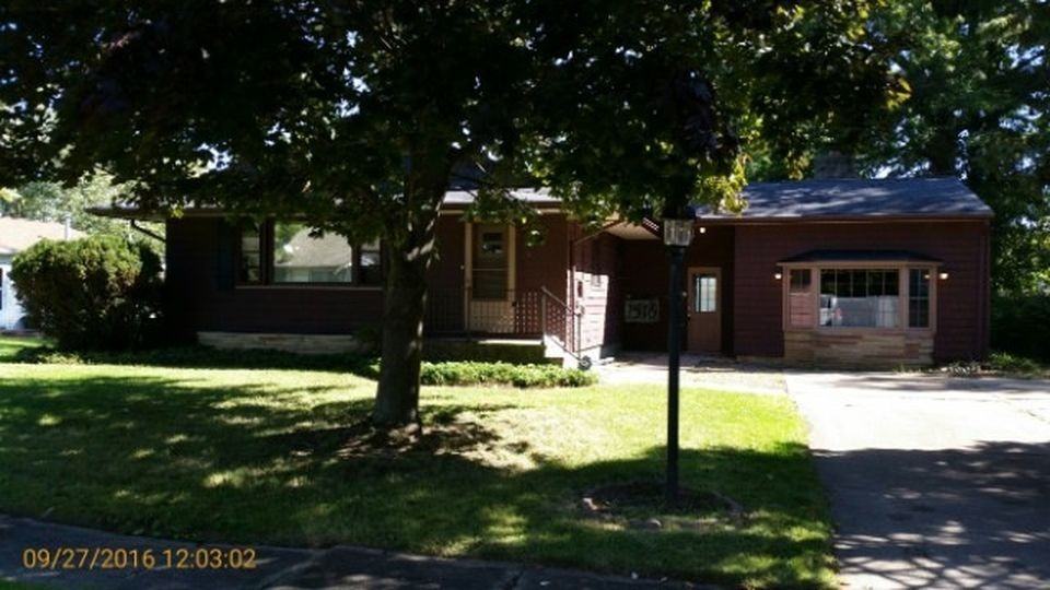 1516 Grant Ave - Photo 2 of 19