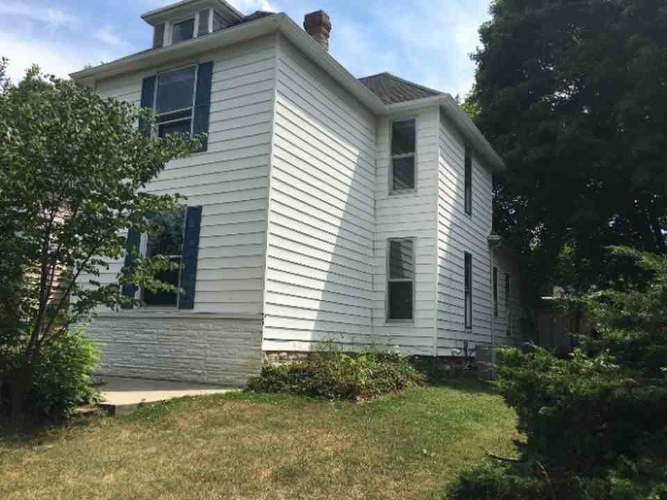 2119 High St - Photo 3 of 25