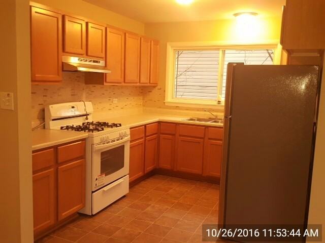 314 Douglas St - Photo 2 of 6