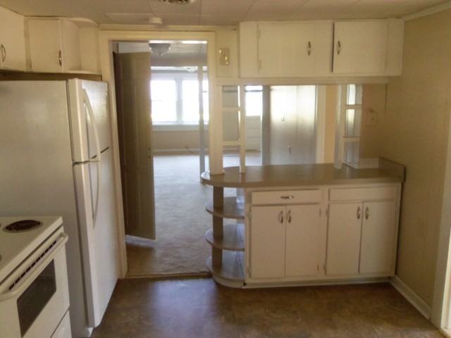 413 John J Sharpe St - Photo 3 of 8