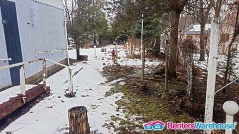 313 3rd St S - Photo 3 of 13