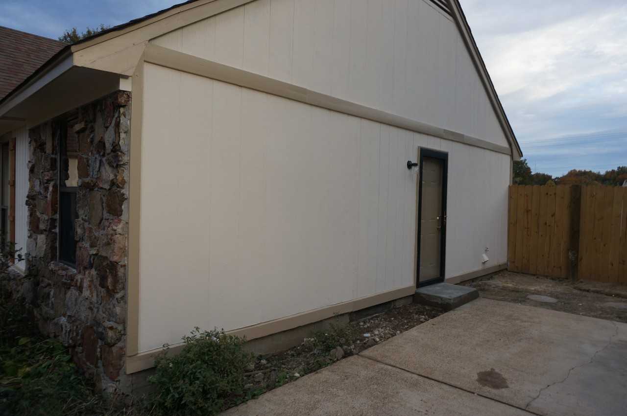 6831 Silver Hill Ln - Photo 2 of 16