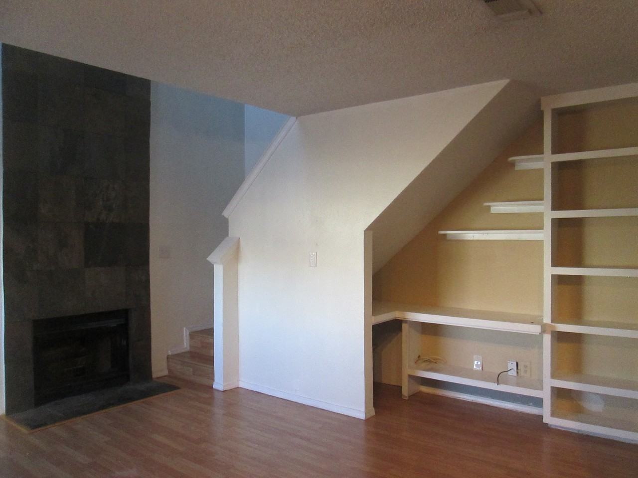 3121 Sondra Dr #208 - Photo 3 of 11
