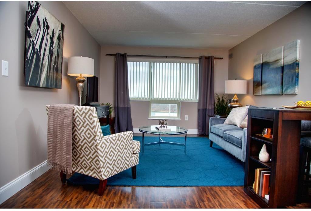 Station 101 - Photo 2 of 16