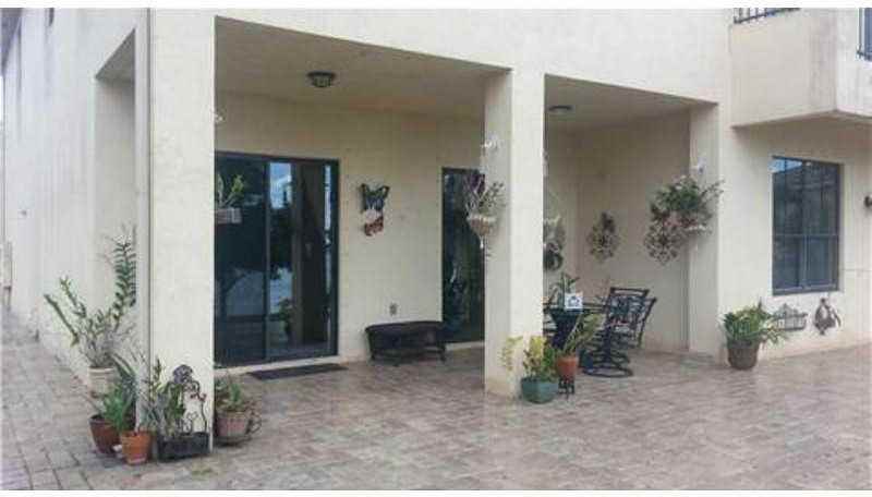 1758 SW 185th Ave - Photo 2 of 6